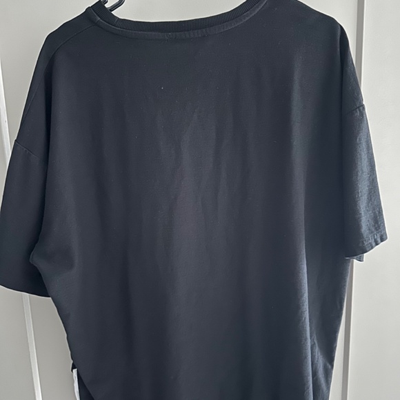 Zara Tee Shirt (Drop cut) - Picture 3 of 3